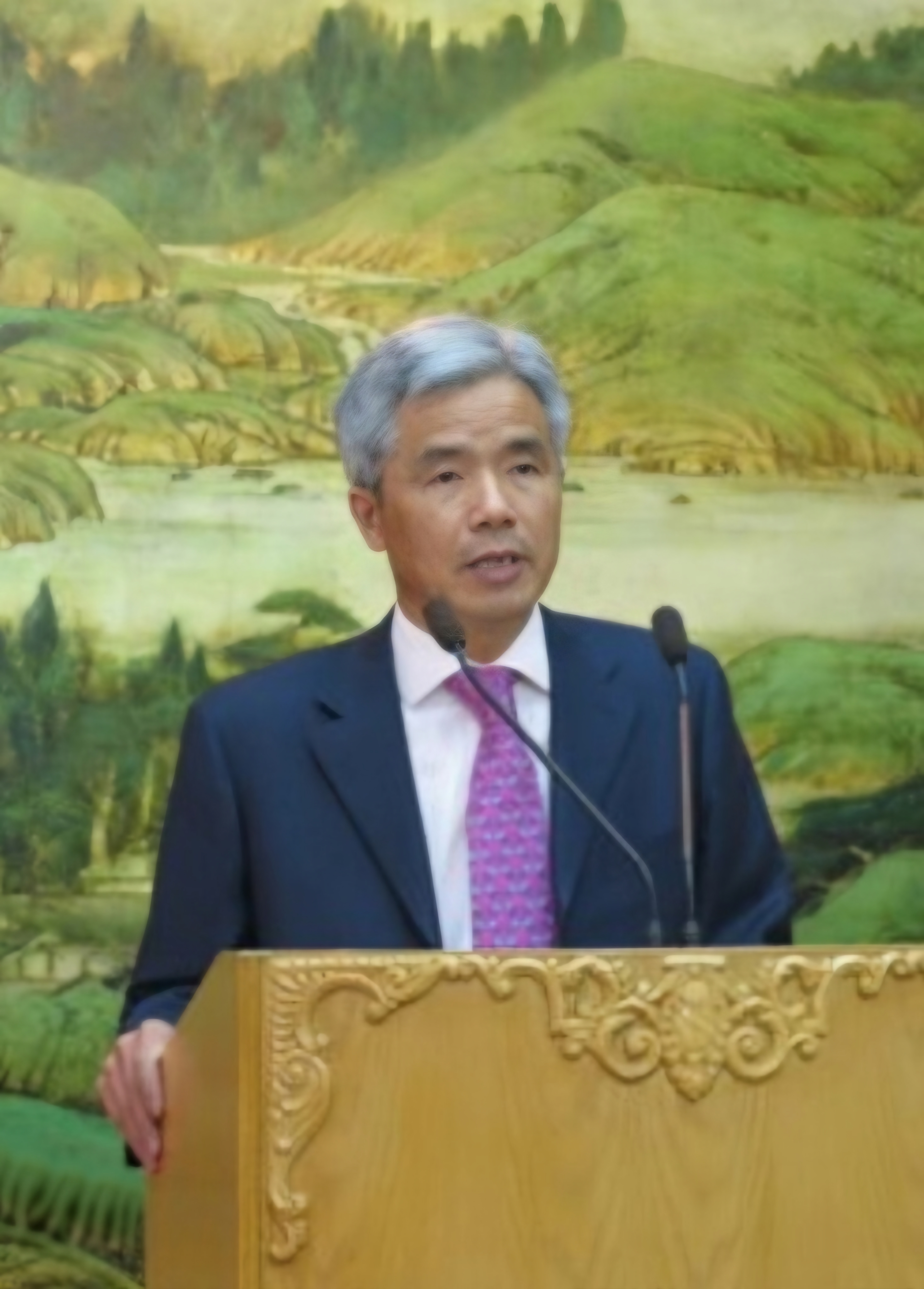10-殷恒民大使.jpg
